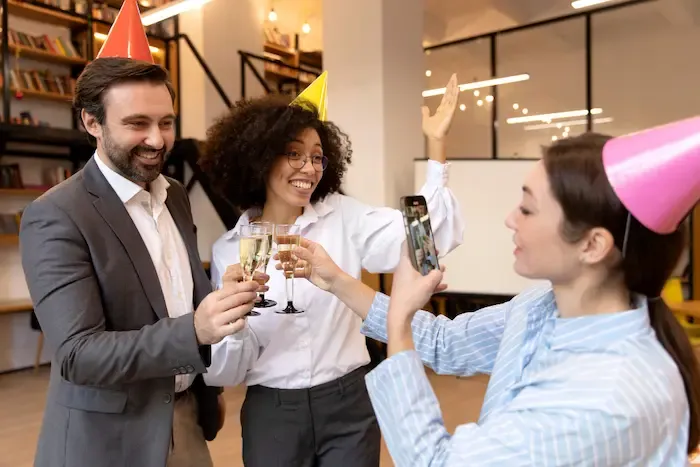 Corporate Year-End Events: How to Close the Year with a Memorable Celebration